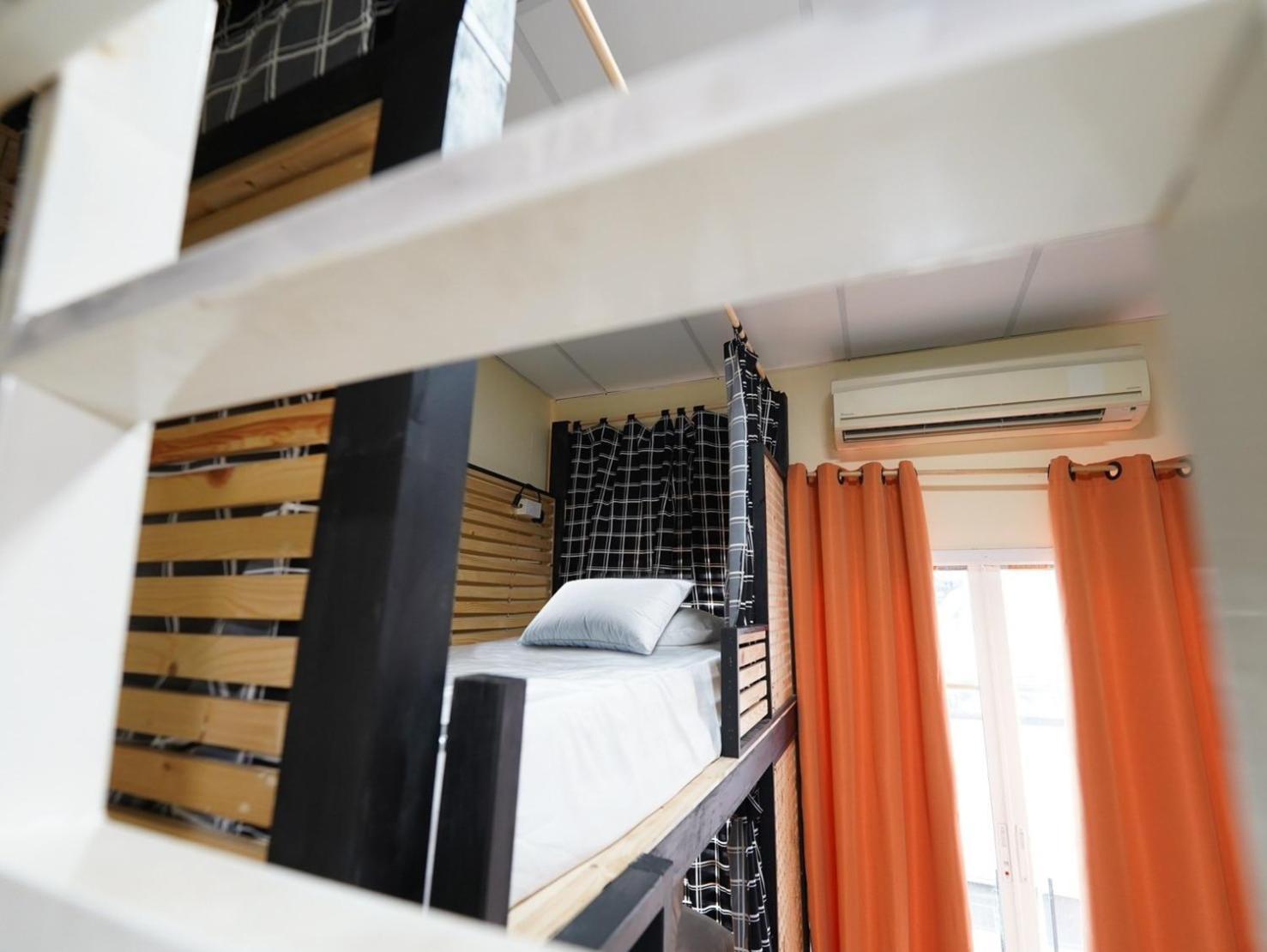 Ez Sleep @ Ratchada 19 Vandrerhjem Bangkok Eksteriør bilde